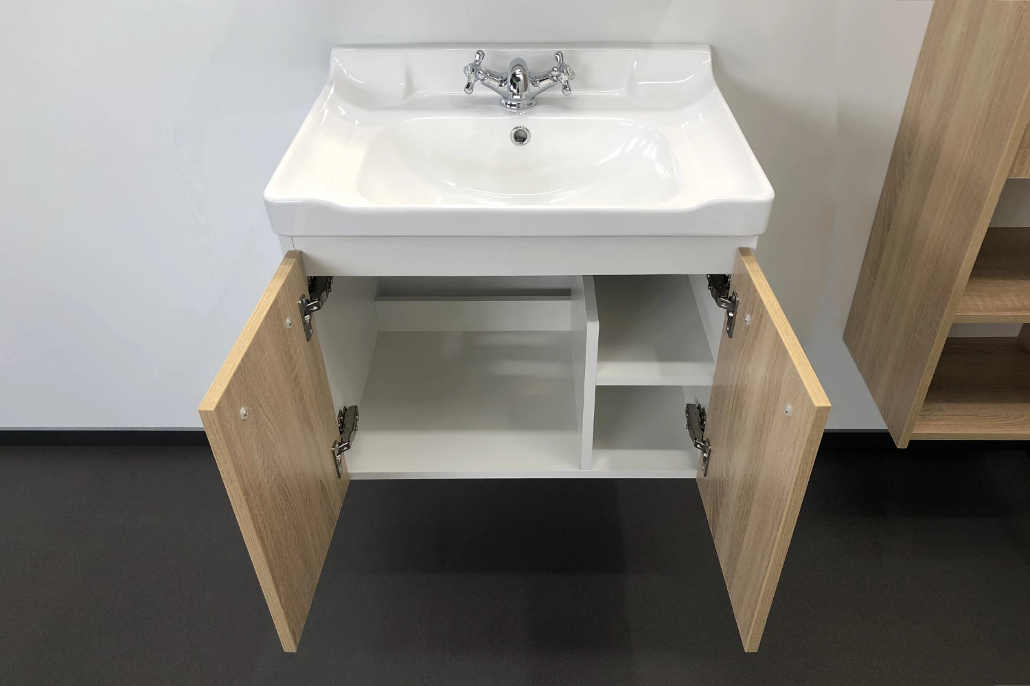 Тумба-умывальник "Рига-60" дуб сонома с раковиной COMFORTY 9335-60 